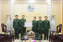 Trung tướng Đỗ Quang Thành thăm, tặng quà, chúc Tết Bộ Chỉ huy BĐBP Cao Bằng
