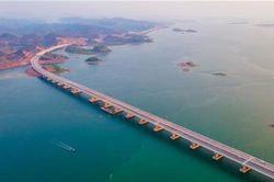 Khoảng trống lớn nguồn vốn dành cho cơ sở hạ tầng