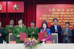 Bộ Công an và Bộ Giáo dục và Đào tạo ký kết Chương trình phối hợp về giáo dục pháp luật phòng, chống ma túy