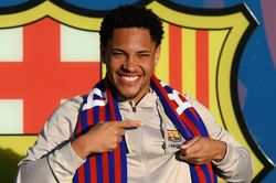 Barcelona và ván cược ở mùa đông