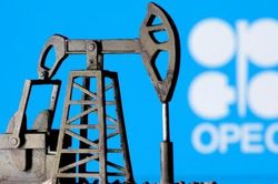 Nguyên nhân nào khiến nhập khẩu dầu từ OPEC của Ấn Độ giảm xuống mức thấp kỷ lục?
