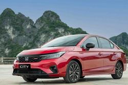 Top 10 mẫu ô tô tầm giá 600 triệu đồng ăn khách nhất Việt Nam