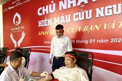 Hơn 700 người tham gia Ngày hội hiến máu tình nguyện 'Chủ nhật đỏ'