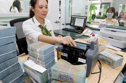 Lãi suất tiếp tục xu hướng giảm