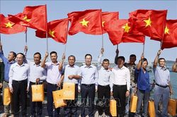 Gắn kết nhau bằng tình yêu thương và lòng nhân ái