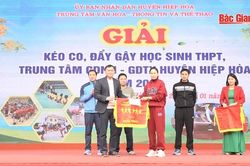 Hiệp Hòa: Gần 200 học sinh tham gia hội thi kéo co, đẩy gậy