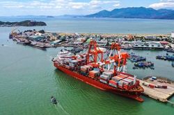 Lợi nhuận sau thuế năm 2023 của Cảng Quy Nhơn (QNP) tăng gấp 2,5 lần cùng kỳ, giá cổ phiếu liên tục trần