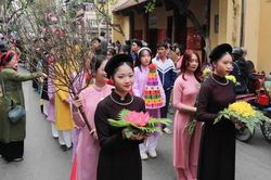 'Tết Việt - Tết phố': Chương trình mừng Đảng, mừng Xuân tại phố cổ Hà Nội