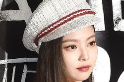 Jennie Blackpink đứng đầu BXH hạng thương hiệu ngay cả khi solo