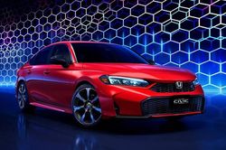 Honda Civic facelift 2024 lộ diện 'lột xác', thêm bản hybrid tiết kiệm xăng