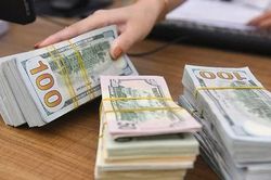 Giá USD tự do tăng vượt mốc 25.000 đồng