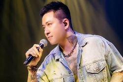 Tuấn Hưng: 'Duy trì sức hút từng đó thời gian quả không dễ chút nào'
