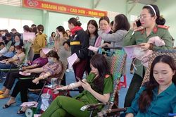 Chư Păh: Hơn 400 người tham gia hiến máu tình nguyện