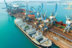 Lãi ròng quý 4/2023 của Tập đoàn Hòa Phát (HPG) tăng 249%