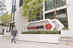 Techcombank báo lãi gần 23.000 tỷ đồng