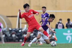 Hoàng Đức bình phục trước khi tuyển Việt Nam chia tay Asian Cup