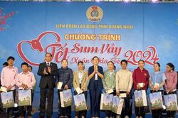 Quảng Ngãi mang Tết sum vầy đến với đoàn viên, người lao động