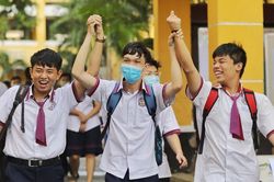 Nhiều trường ở Hà Nội tuyển thẳng học sinh có bằng IELTS vào lớp 10