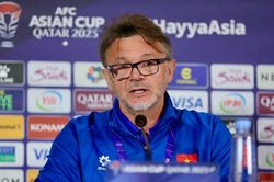 Huấn luyện viên Troussier: 'Tôi hiểu được cảm xúc của người hâm mộ và truyền thông sau hai trận thua của tuyển Việt Nam'