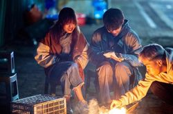 Trời rét đậm, rét hại: Người dân cẩn trọng ngộ độc khí CO do sưởi ấm bằng than, củi