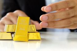 Giá vàng hôm nay 24/1 quay đầu tăng 500.000 đồng/lượng