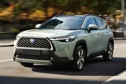 Toyota Corolla Cross 2024 bản nâng cấp dự kiến sẽ ra mắt tại Việt Nam