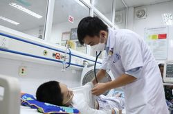 Lấy người dân làm trung tâm trong Chiến lược Quốc gia về chăm sóc sức khỏe