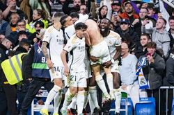 Real Madrid: Lối cũ Ancelotti về