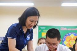 Chứng nhận nghề nghiệp: Nâng cao trình độ hay thêm gánh nặng nhà giáo?