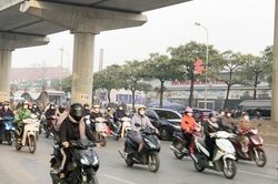 Vui một ngày, sau đó người dân lại tiếp tục trải qua kiểu thời tiết bất lợi khi có không khí lạnh bổ sung
