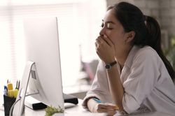 Điều gì xảy ra khi bạn ăn nhiều đường?