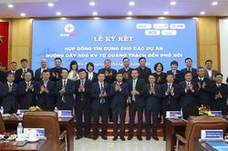 EVNNPT ký hợp đồng tín dụng hơn 15.600 tỷ triển khai các dự án đường dây 500kV mạch 3