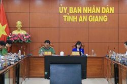 Tự đổi mới để quản lý chặt thị trường