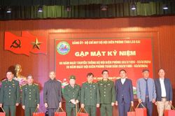 Gặp mặt kỷ niệm 65 năm Ngày truyền thống Bộ đội Biên phòng
