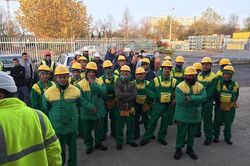 Chấn chỉnh tình trạng lao động Việt uống rượu, đánh bạc ở Rumani