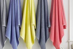 4 cách đơn giản giúp khử mùi hôi khăn tắm