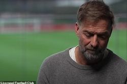 Chuyên gia 'đọc vị' ngôn ngữ cơ thể của Jurgen Klopp trong cuộc phỏng vấn