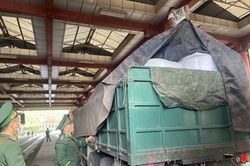 Bảo đảm thông thương biên giới, ngăn chặn các loại tội phạm