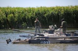 Chỉ huy thiết giáp nói về ưu điểm vượt trội của BMP-3