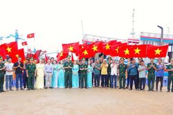 Củng cố vững chắc 'thế trận lòng dân' ở khu vực biên giới biển