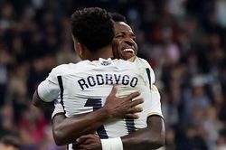 Real Madrid lại thắng phút cuối
