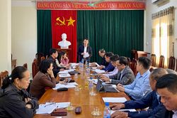 Bài 4: Làm rõ sự khác nhau giữa báo cáo và thực tế