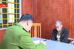 Bị phát hiện sản xuất pháo nổ vì 'thử' pháo tại nhà