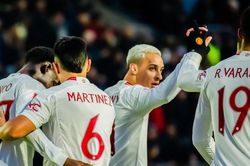 Ngôi sao Brazil ghi bàn trở lại sau gần 1 năm, MU tiến vào vòng 5 FA Cup