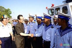 Bí thư Tỉnh ủy An Giang Lê Hồng Quang thăm và chúc tết Lữ đoàn 962