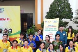 Vui nhộn chương trình 'Hoa Xuân chiến sĩ' năm 2024