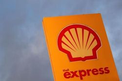 Shell đóng cửa nhà máy lọc dầu ở Đức