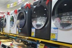 Tết giảm hết: Máy giặt giảm giá đến 63%, cửa trên chỉ còn từ 2,9 triệu đồng/chiếc
