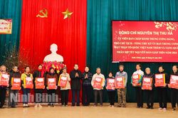 Đồng chí Phó Chủ tịch, Tổng Thư ký Ủy ban Trung ương MTTQ Việt Nam thăm và tặng quà Tết tại Ninh Bình