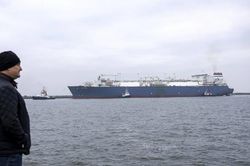 Châu Âu đối diện rủi ro trước cú 'quay xe' của Mỹ